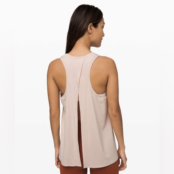 Lululemon All Tied Up Tank *No-stink Zinc
Pink Bliss - Picture 2 of 3